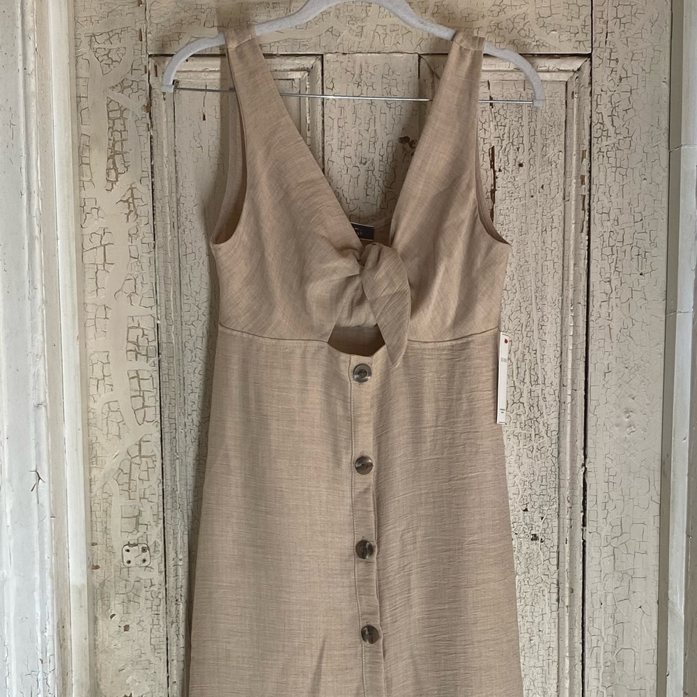 Blue Blush tie front button front midi dress BD9146 - Picture 3 of 12